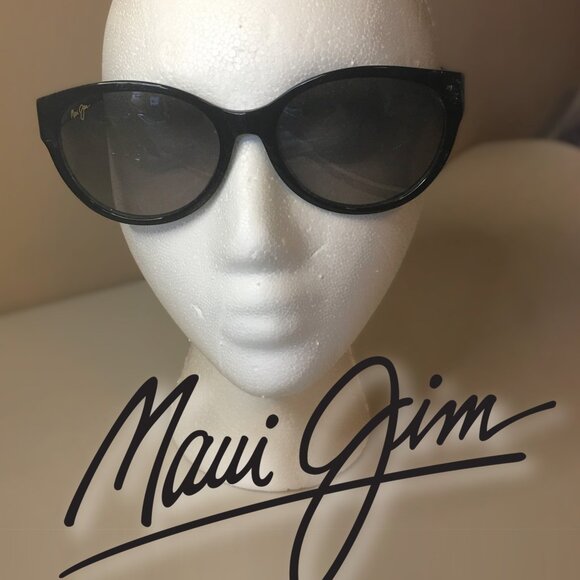 𝐌𝐀𝐔𝐈 𝐉𝐈𝐌 Venus Pools 100 Polarized Sunglasses 🤙 Size: 58□19 140